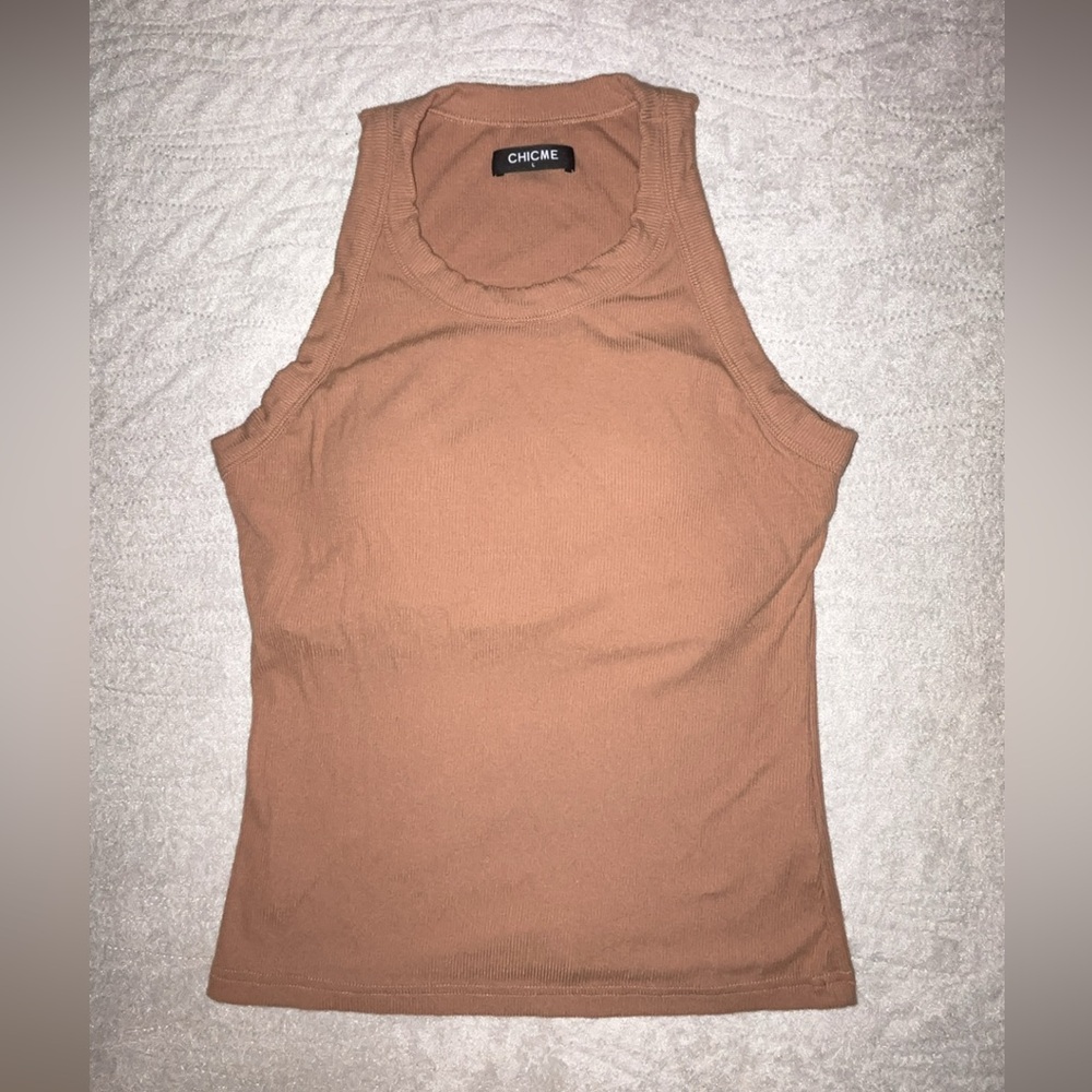 Chicme Ribbed Roundneck Built-in Bra Tank Top